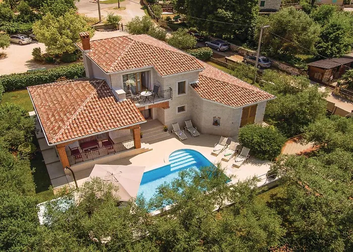 펜션 Gorgeous In Tar With Wifi